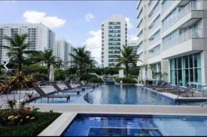 Lindo flat com todo conforto e lazer!